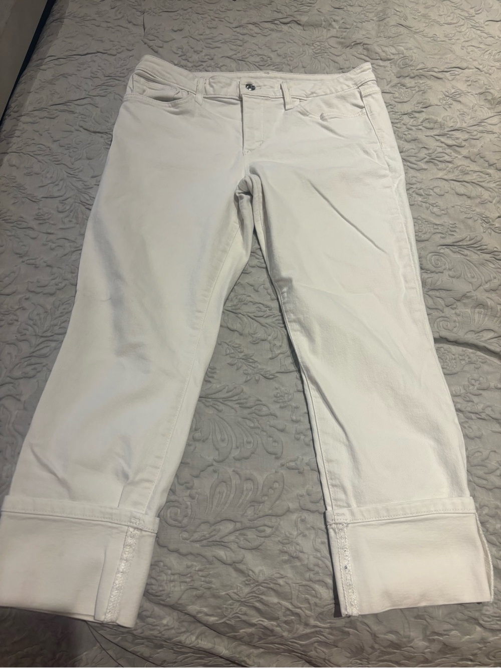 Joe's Jeans White Cropped Ankle Jeans